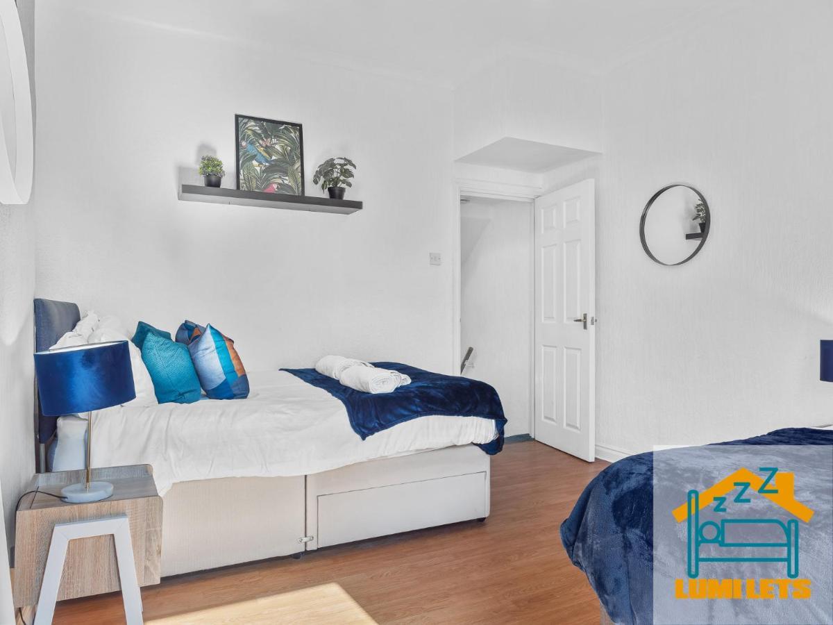 2Br Home In Barrow-In-Furness Sleeps 8 Close To Bae Systems, Hospital, Lakes Exteriör bild